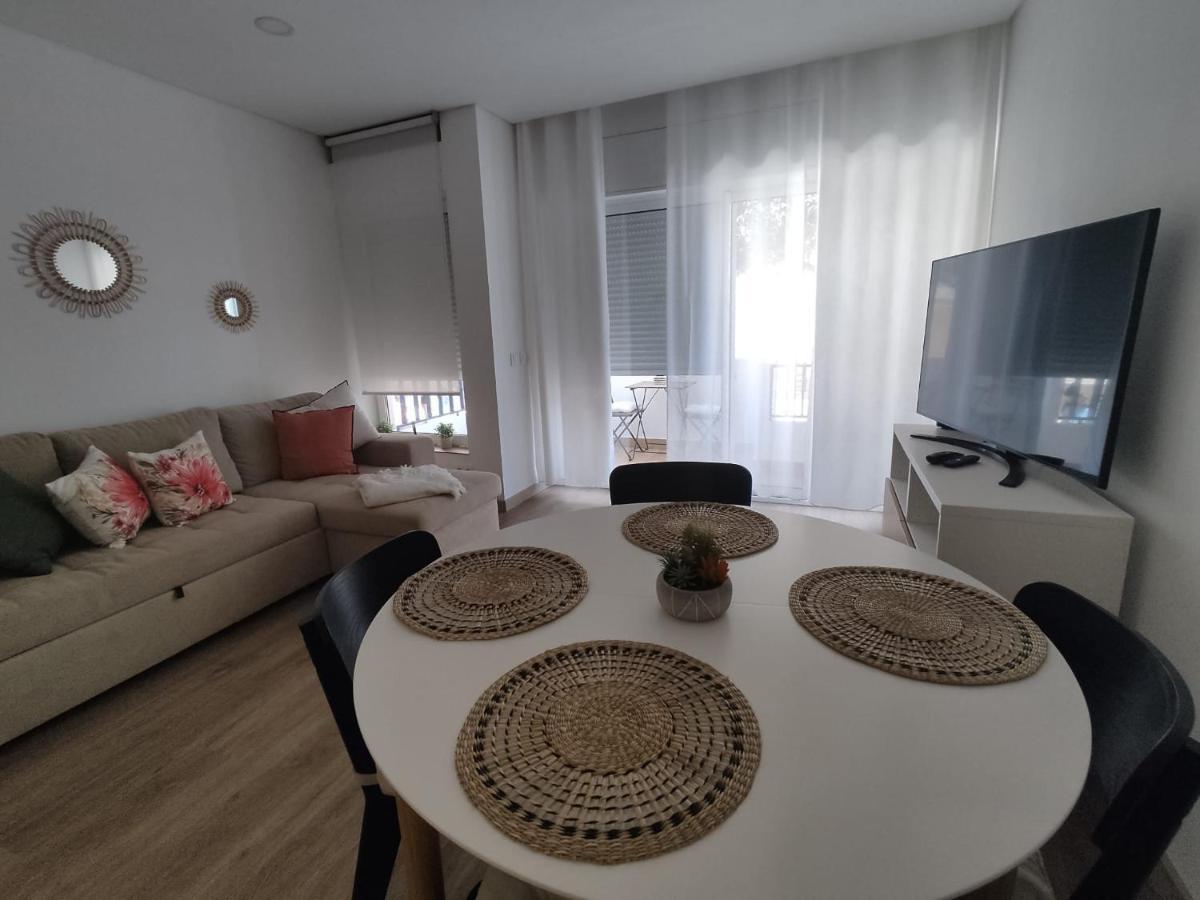 アルマカオ・デ・ペラT1 Rosa Dos Ventos, A/C & Terrace - Casas & Papeisアパートメント エクステリア 写真