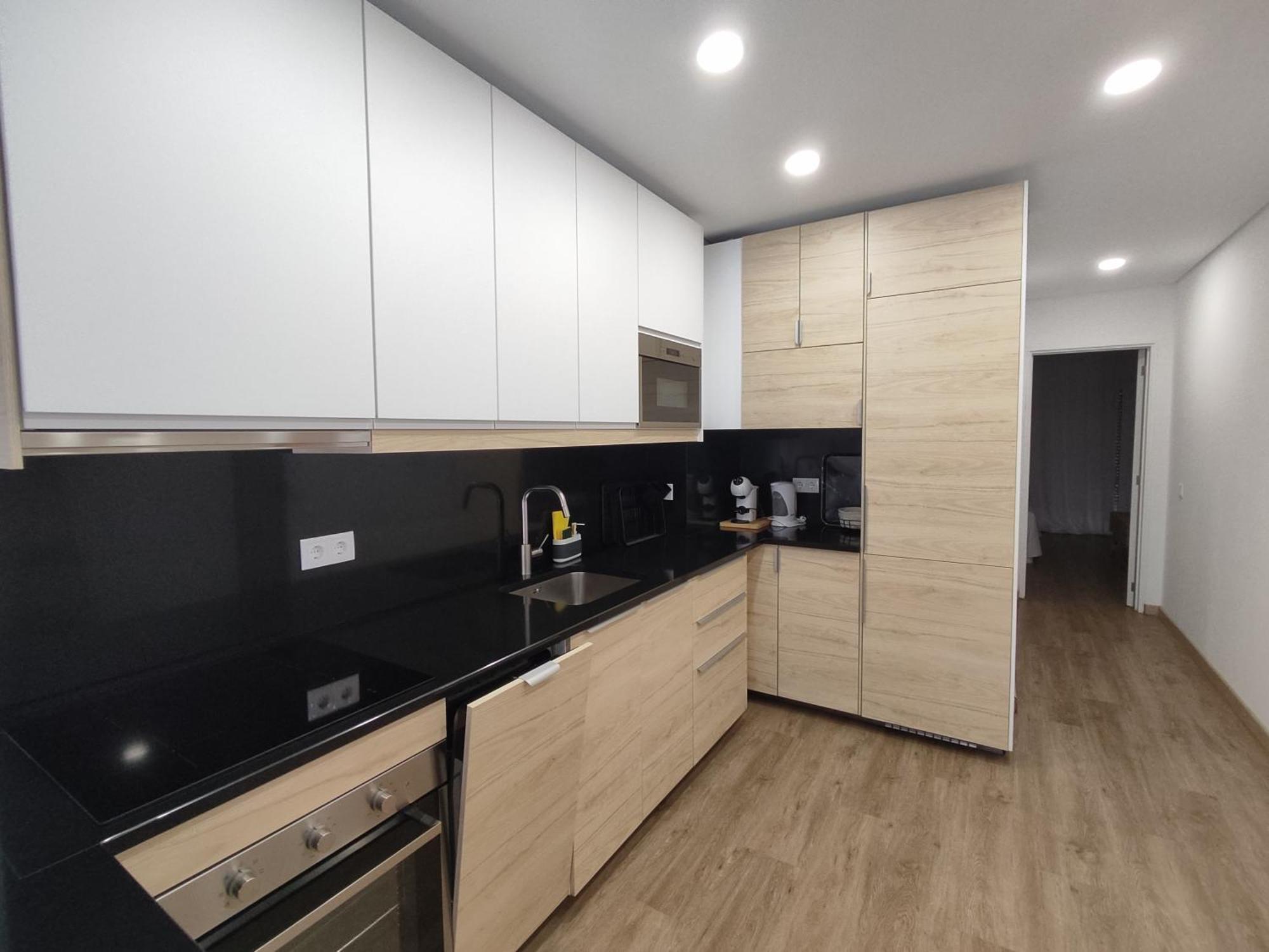 アルマカオ・デ・ペラT1 Rosa Dos Ventos, A/C & Terrace - Casas & Papeisアパートメント エクステリア 写真